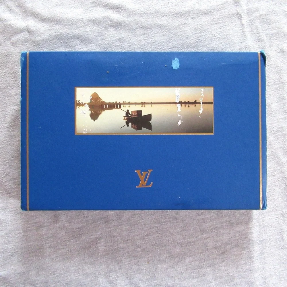 Louis Vuitton Wallet Box with Sleeve Only Gifting Designer Luxury Colorful